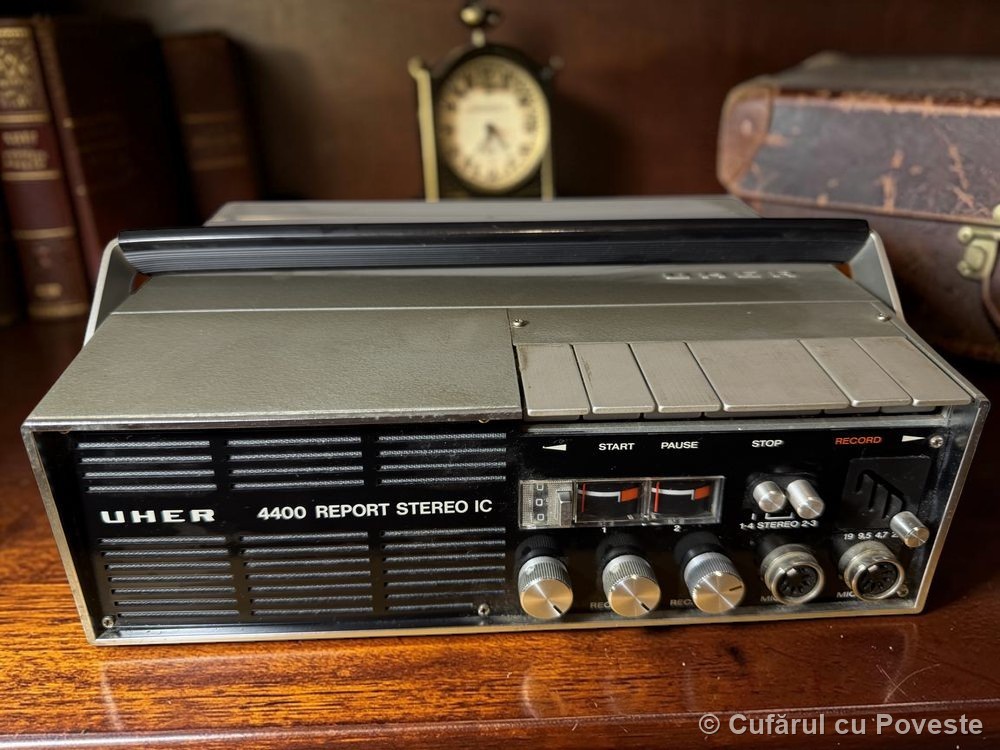 Magnetofon UHER 4400 Report Stereo IC, Germania Vest, anii 1970